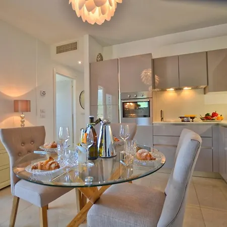 Felice Sul Lago Apartment *